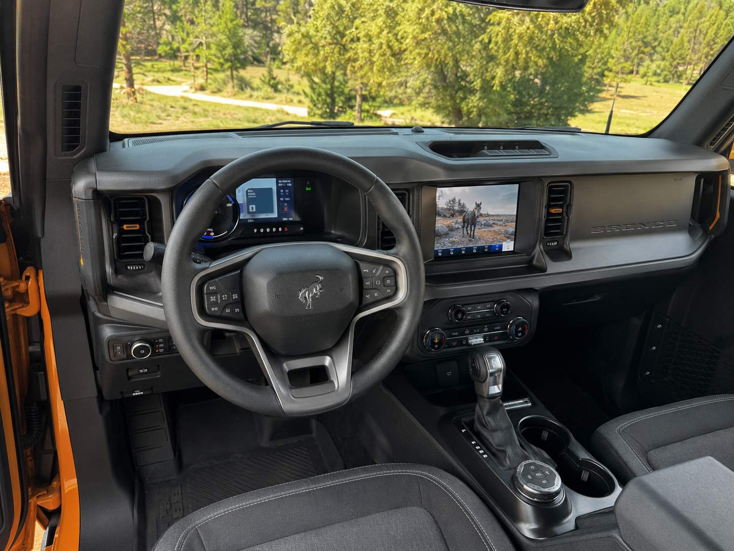 2021 Ford Bronco interior_dashboard