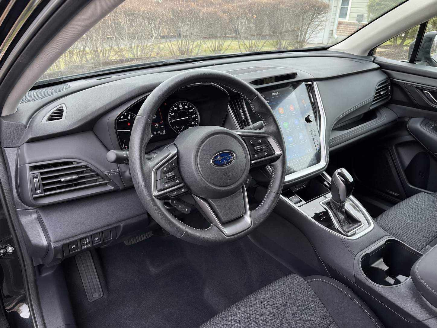 2022 Subaru Outback interior_dashboard