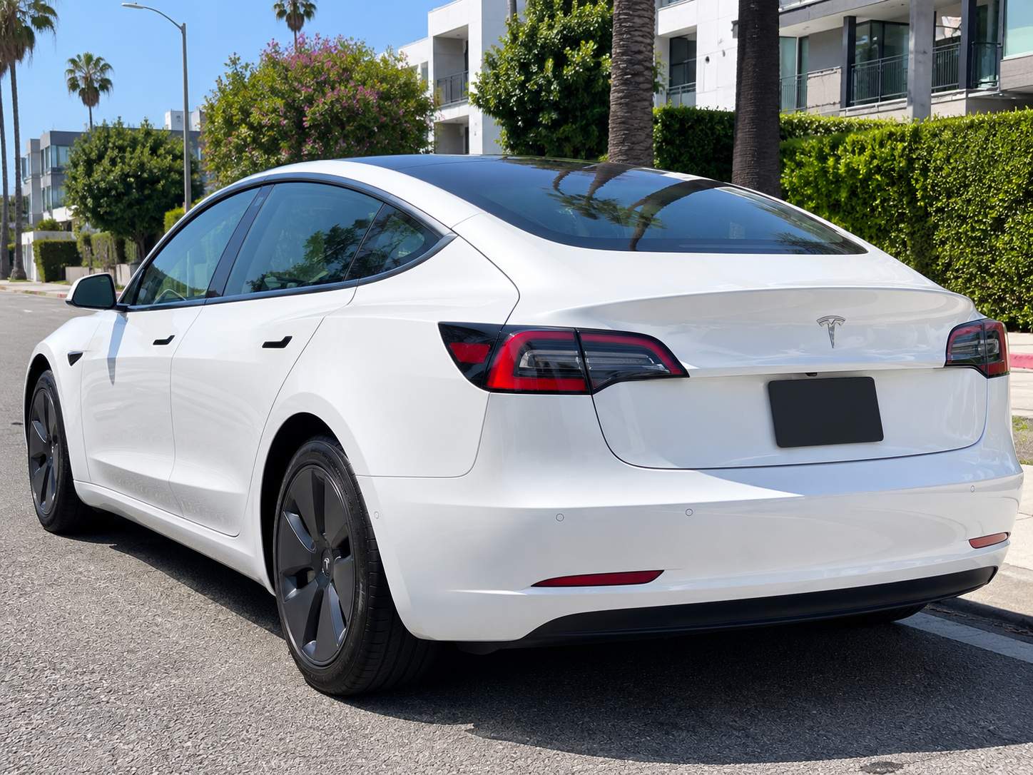 2023 Tesla Model 3 rear_3q